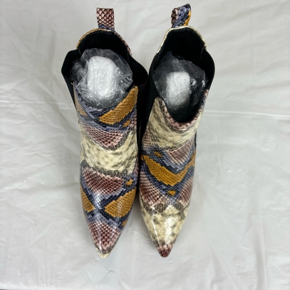 Snakeskin Colorful Pointed Toe Slip-On Sculptured Chunky Heel Ankle Booties - Picture 4 of 10